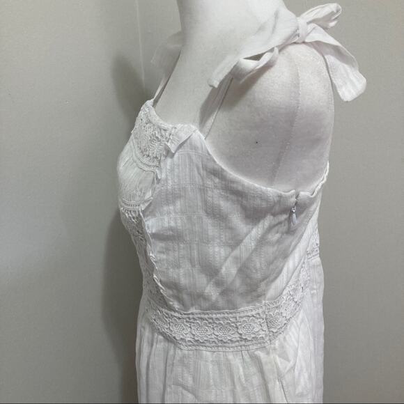 cupcakes & cashmere White Lacey Sundress NWT New size 2 - Picture 4 of 10